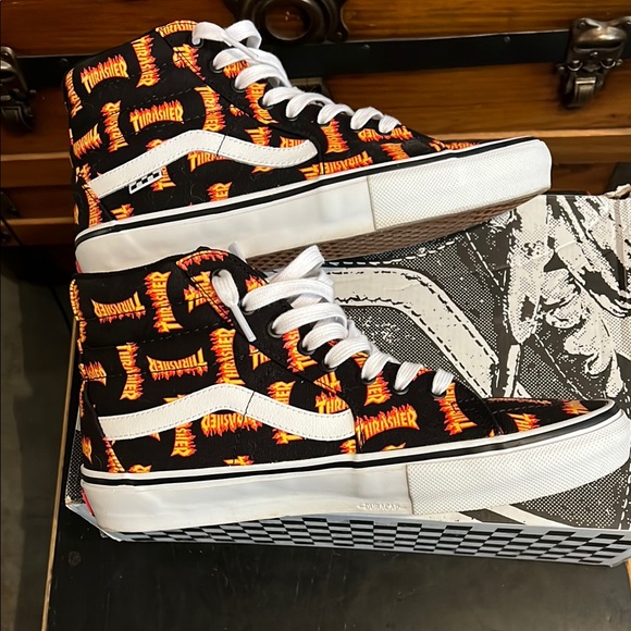 VANS X THRASHER SK8-HI THRASHER MONOGRAM SIZE 9.5